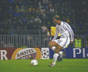 足坛最佳教练齐达内,皇马最出名的中场传球大师