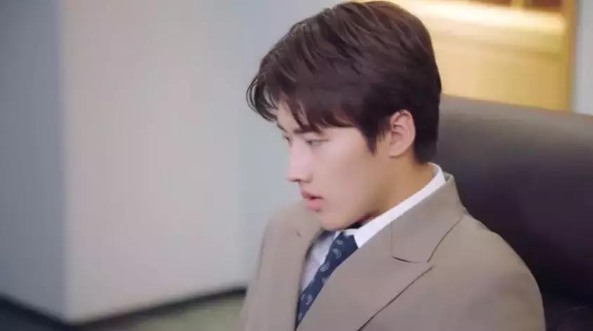 蔡明和蔡徐坤的电影,蔡徐坤和蔡明小品