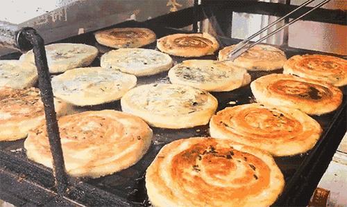 曾经火遍大街上的小巷,曾经很红火的一条路