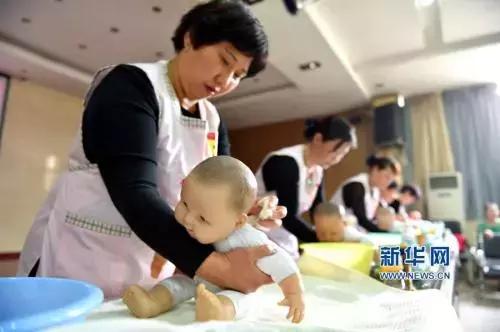 郑州市23年平均工资,郑州各行业平均工资大全