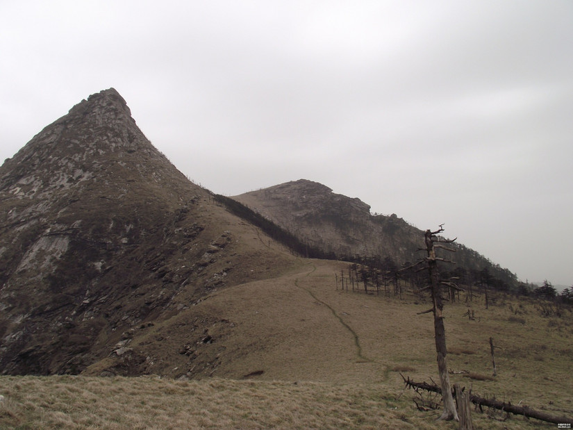 爬鹿角梁路线,鹿角梁路线图