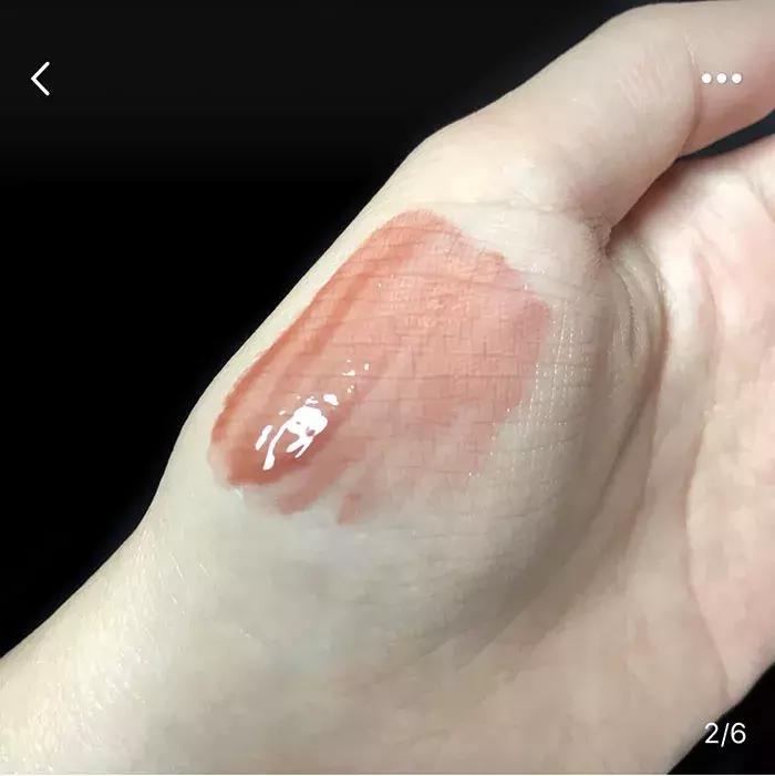 当男朋友和口红同时掉进水里,口红掉进水里了有用吗