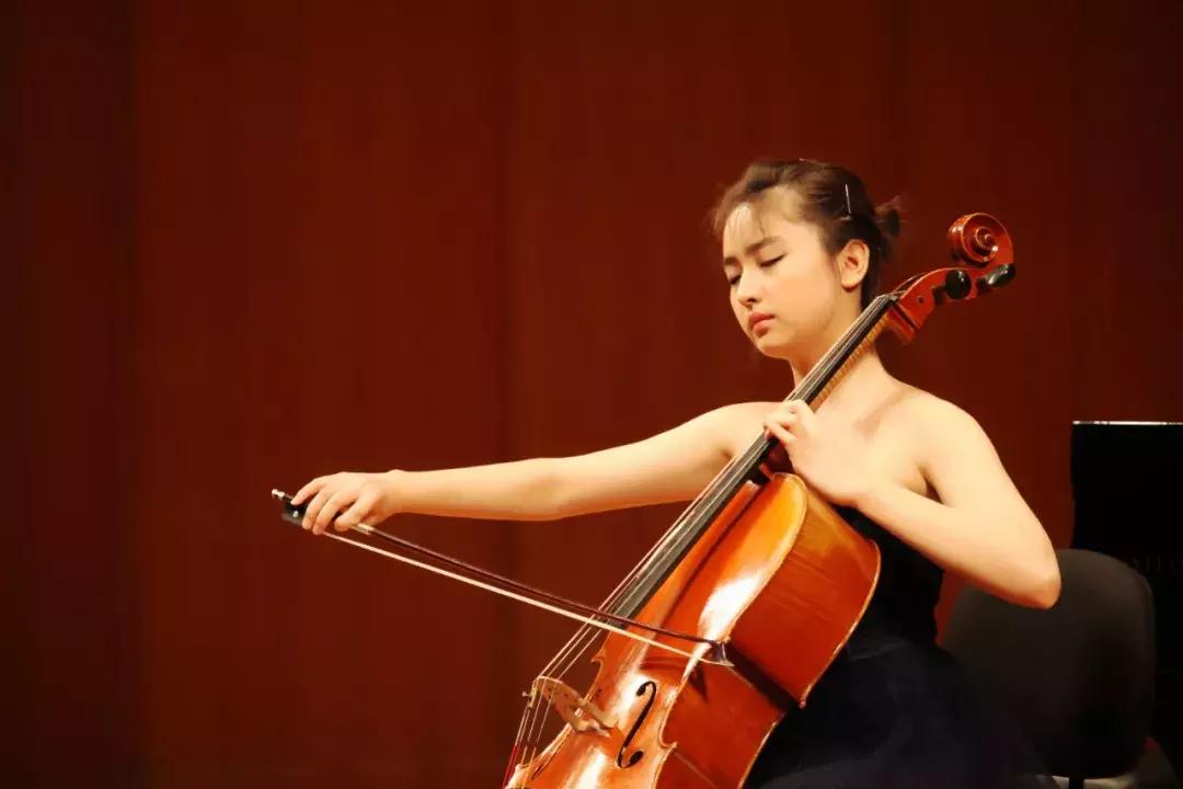 鐜夌珛浜涵鍜屼涵浜帀绔嬬浉鍚屽悧,鏉ㄨ嫅浜彜绛濋煶涔愪細