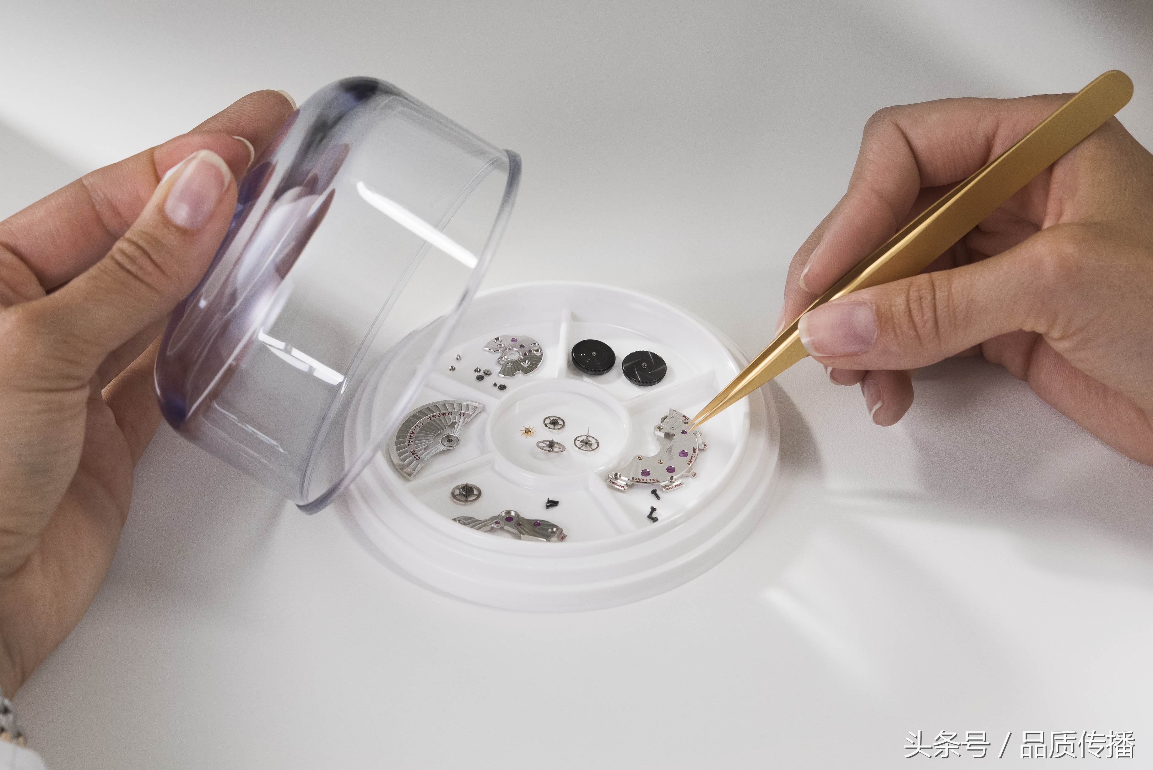 劳力士机芯和百达翡丽,百达翡丽腕表装配视频