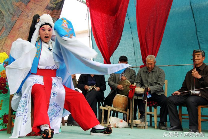 火遍石家庄的赵县泥沟丝弦以高亢苍劲、细腻委婉、真假声结合著称