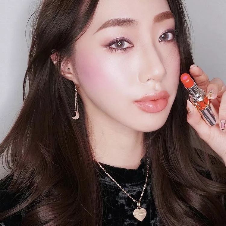 润唇膏推荐润唇又提气色,润唇膏排行榜前十名最好用秋冬