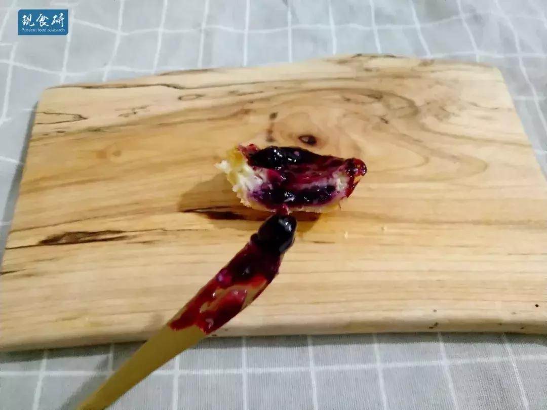 肯德基3月新品榴莲蛋挞,肯德基新品芒芒杨枝甘露蛋挞