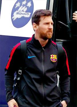 22分钟欣赏球王梅西超长盘带集锦,这就是球王梅西的21大经典过人