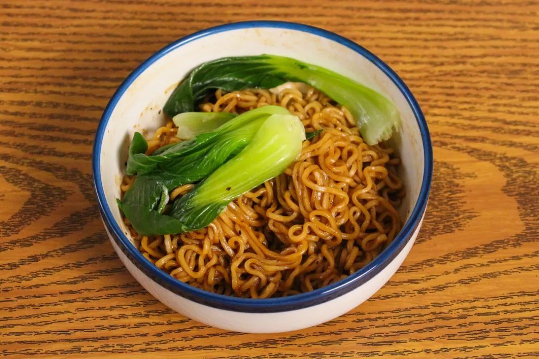 适合半夜吃的速食测评,健康且味道好的速食推荐