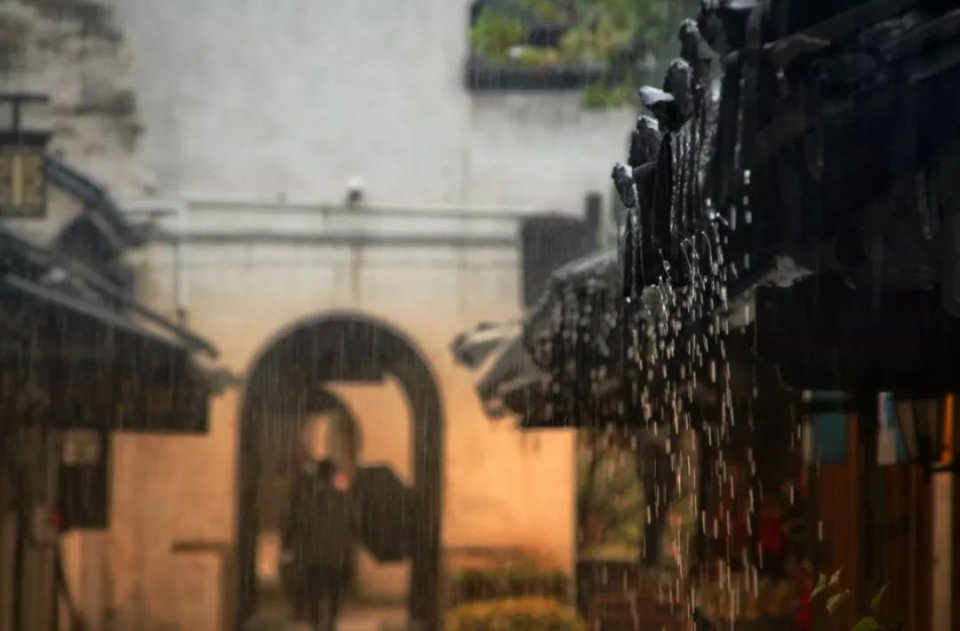 古镇旅游美食推荐,去古镇吃好吃的