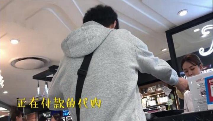 免税店限购30件代购怎么能带出来,韩国免税店排队抢购