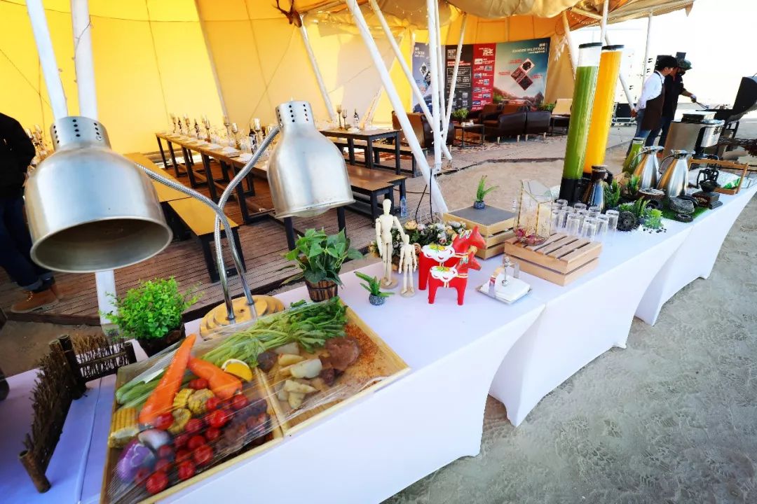 “失联”的2天里，车叔竟完成对美式皮卡生活的所有幻想