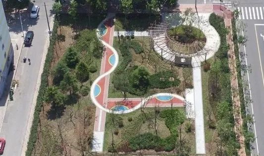 美了美了钢琴曲二胡,美了美了越南红歌