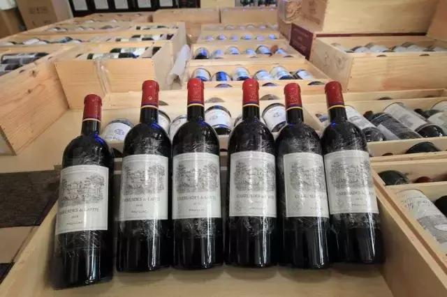 重罚范冰冰背后，葡萄酒是如何瞒税过“关”的？