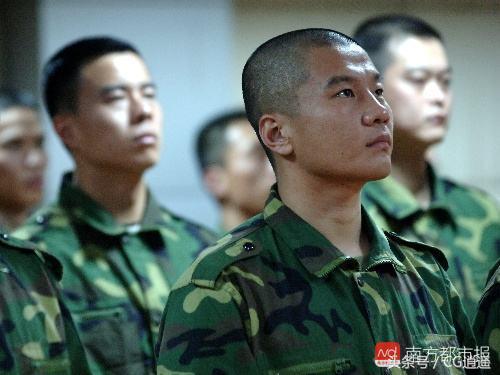 国足集训队军训,国足进入部队军训