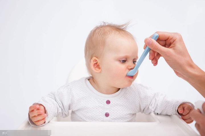 母乳冷冻怎么解冻,母乳冷冻后解冻絮状物