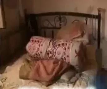 *兽禽**继父多次强奸十四岁女儿还大声喊冤:我拿她当亲生女儿