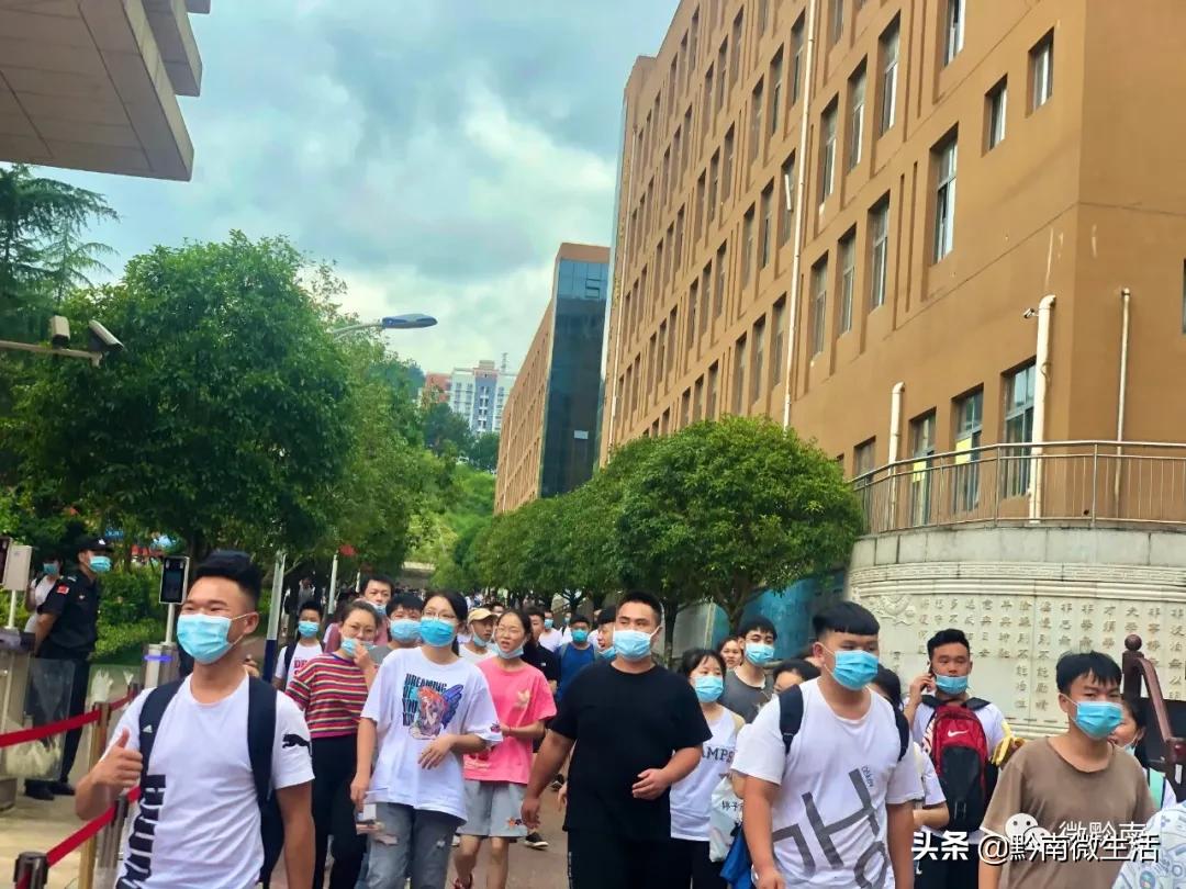 直击荔波县高考现场,直击2023高考现场平塘