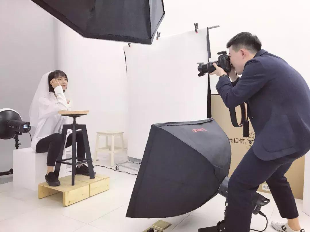 女生精致的证件照,最美证件照必修课