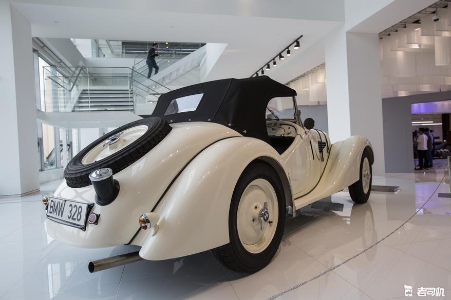 2022年全世界最豪华的宝马,全球首款宝马汽车