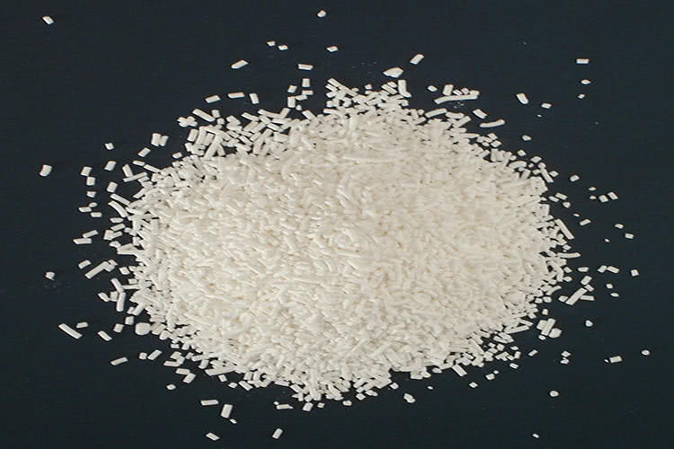 自制穿透力强的野钓诱鱼剂,强效野钓诱鱼剂配方