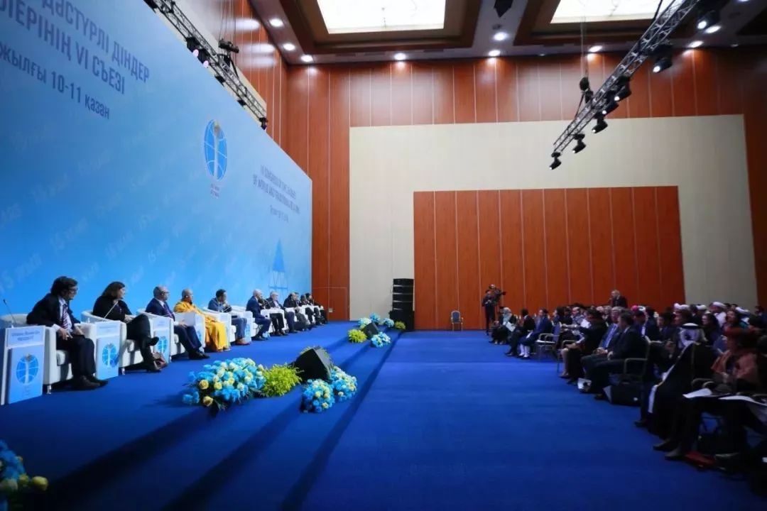 佛教人士参加全国人大代表会议,东林寺释纯一法师