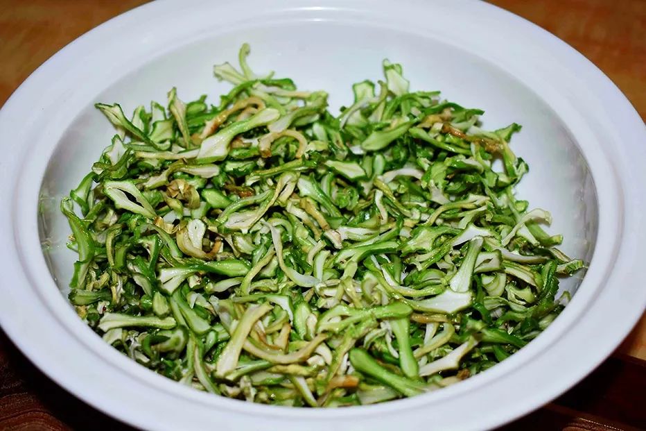 正宗紫苏腊鱼的做法,香辣紫苏腊鱼块的做法