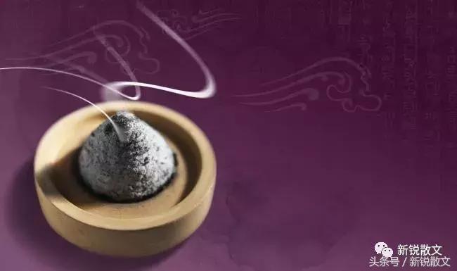 焚香是一种雅趣,焚香是一种浪漫雅致的生活方式