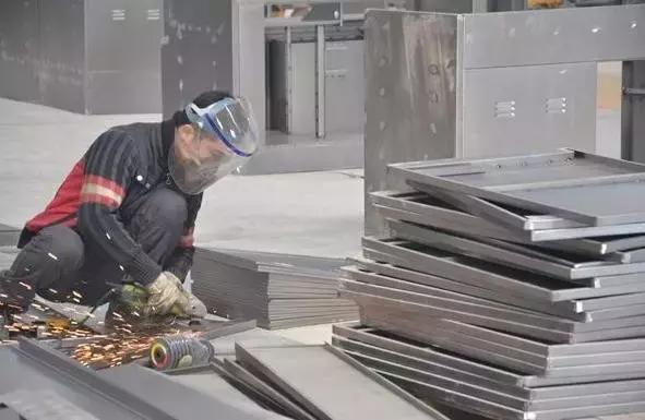 钣金工厂计件工资管理办法,钣金工工资怎么算最好