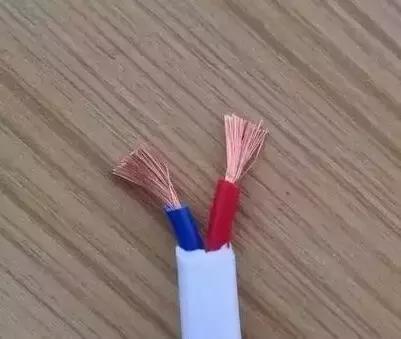 双控四灯的接法,一灯双控三控四控接线图