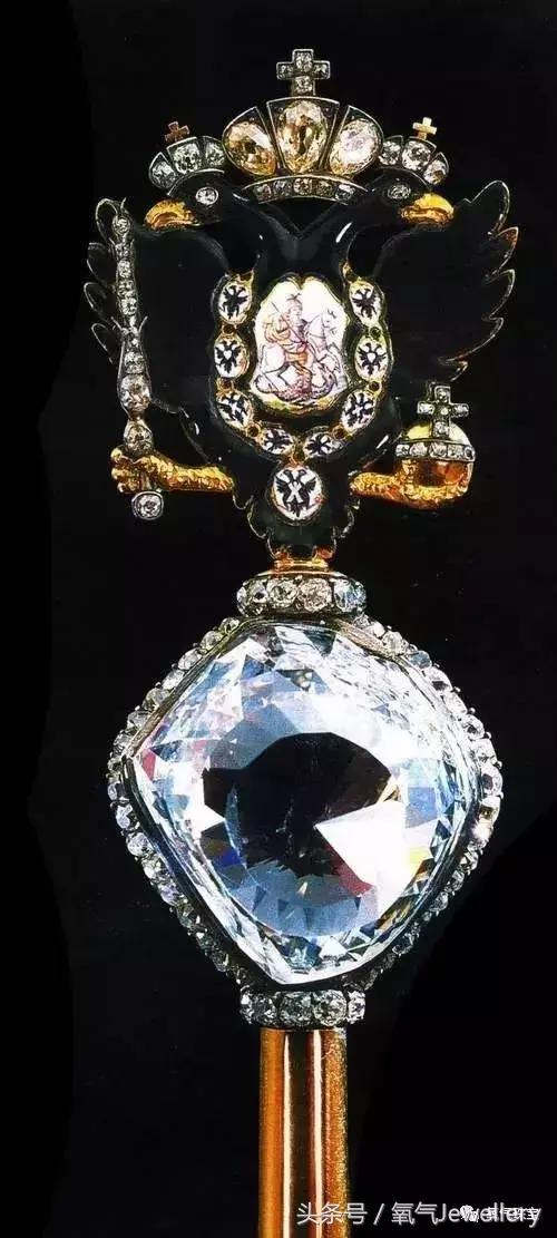 钻石对于女人的魅力,女人为什么对爱情如此执着