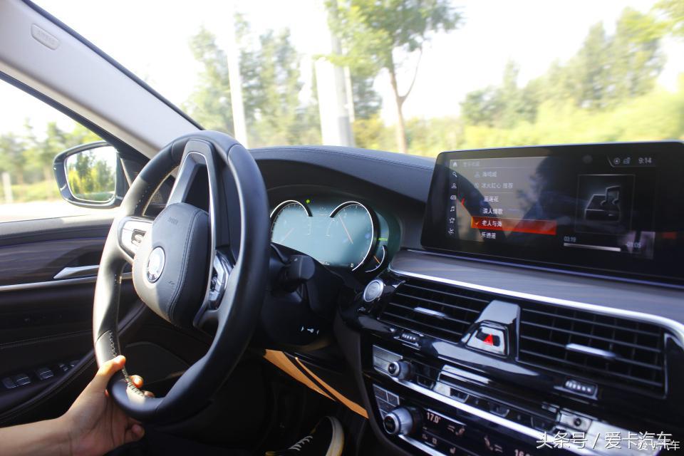 宝马530li详细试驾体验,吸粉有哪些表现