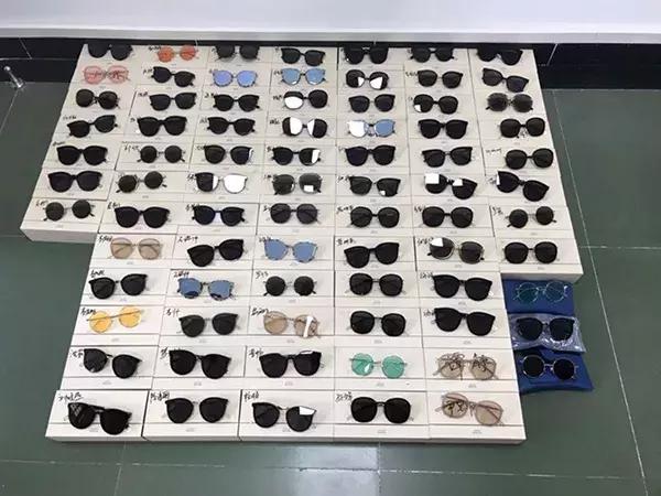 网红小奶猫被关进了派出所,网红猫娘被追回