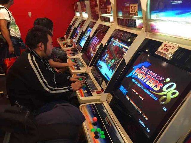 《拳皇》当中最为华丽的十大技能，帅可不只是主角的专利