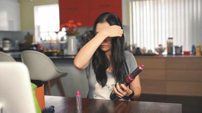 戴森卷发棒hs01跟hs05吹干更快,戴森短的卷发棒和长的卷发棒测评