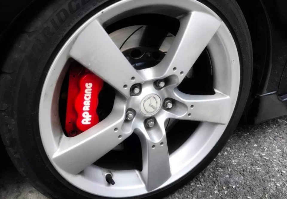 佛山市马自达6,佛山马自达6改装矩阵大灯