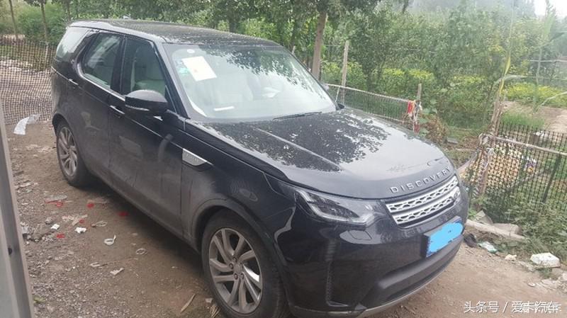 蓝色路虎发现5提车作业,路虎发现5新车提车细节