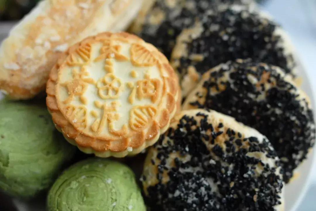 台湾人回大陆必买的特产,港澳特产必买清单