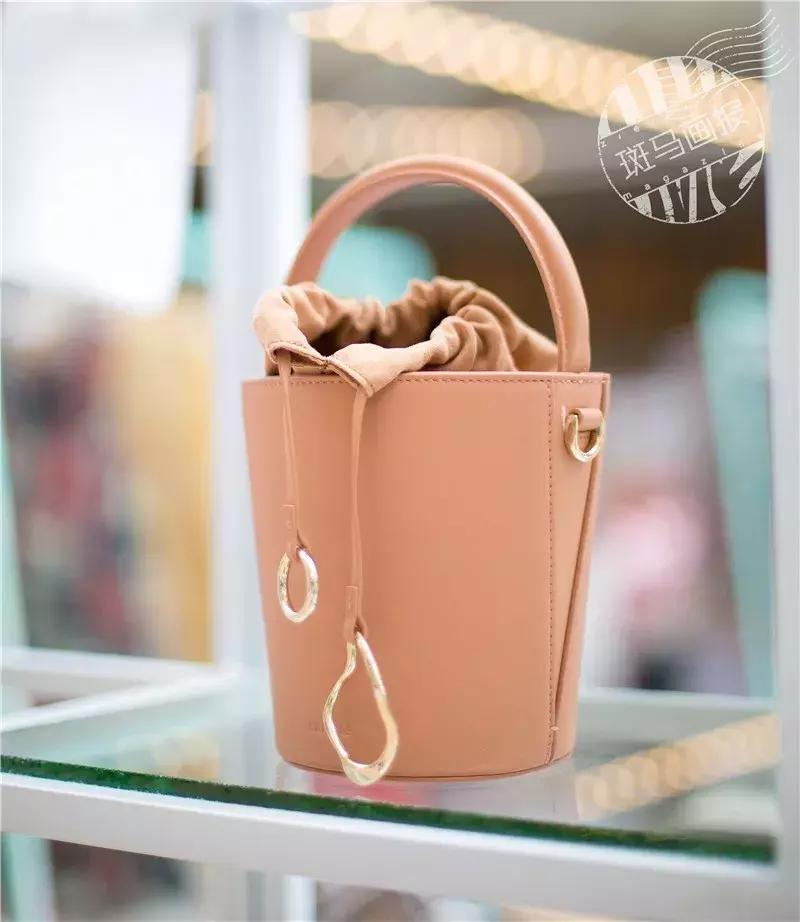 上海时装周潮流大秀,上海时装周快闪视频