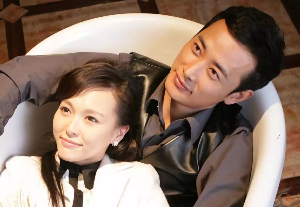 赵丽颖与冯绍峰最近之间的情况,赵丽颖冯绍峰他们两人的合唱