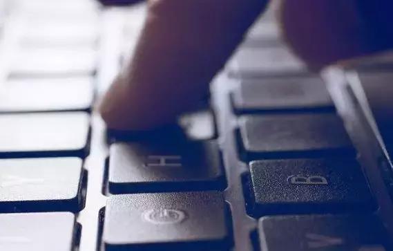 微信群群主承担法律责任,微信群犯法谁承担责任