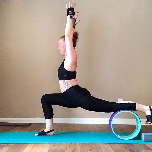 腿短胯宽怎么改善,腿短拉长的正确方法