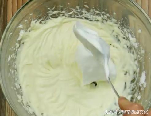 零基础学习做蛋糕教程视频,零基础学做蛋糕视频教程