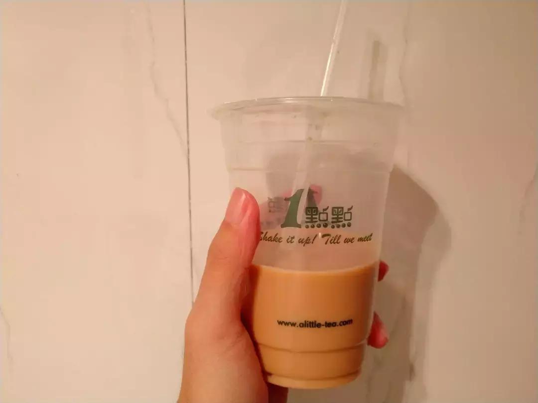 奶茶测评沪上阿姨葡萄,各家奶茶店的奶茶测评