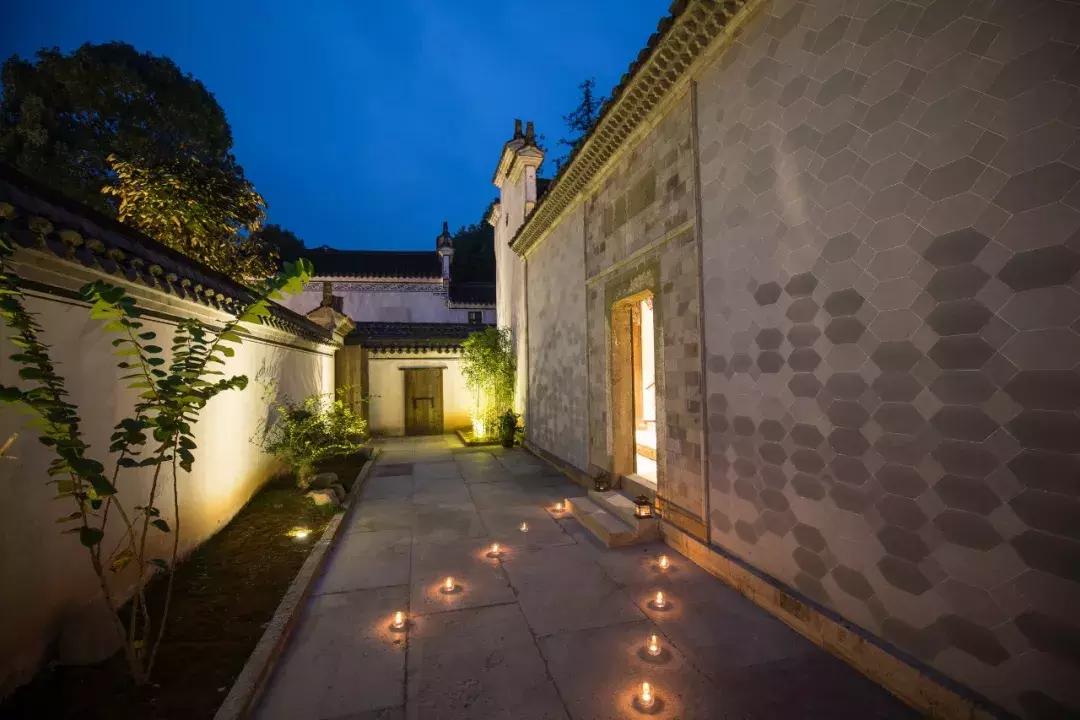 藏于山水间的温泉酒店推荐,一家来了就不想走的温泉酒店