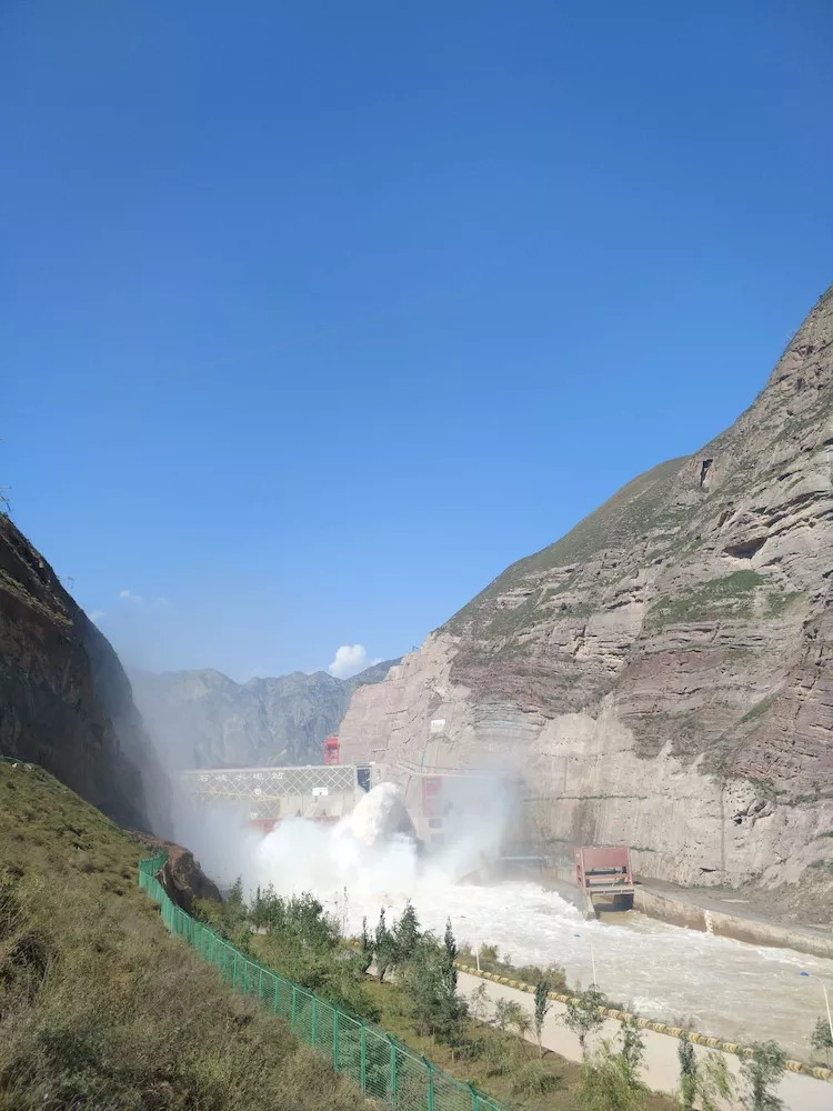 大墩峡景区玻璃栈道,心灵之旅免费完整版
