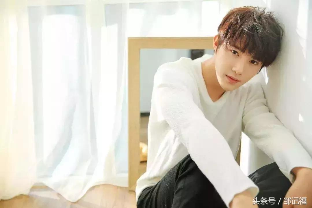 黄姓男明星名单大全,黄姓男演员全部名单