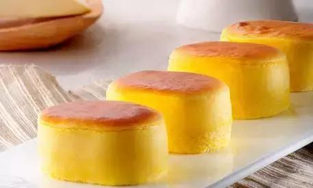 零食种草爆款,好吃的蛋糕零食测评推荐