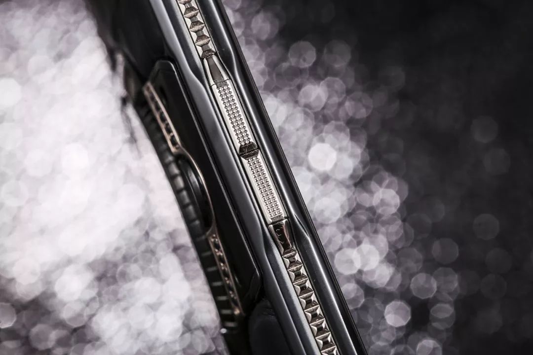 价值十几万的8848手机,8848钟表