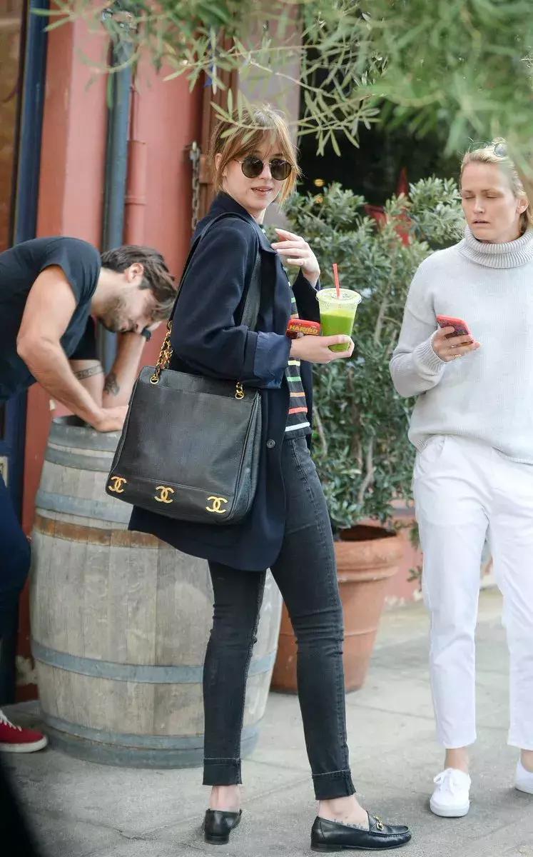 女人花钱买包的心理,女人买包有哪些讲究